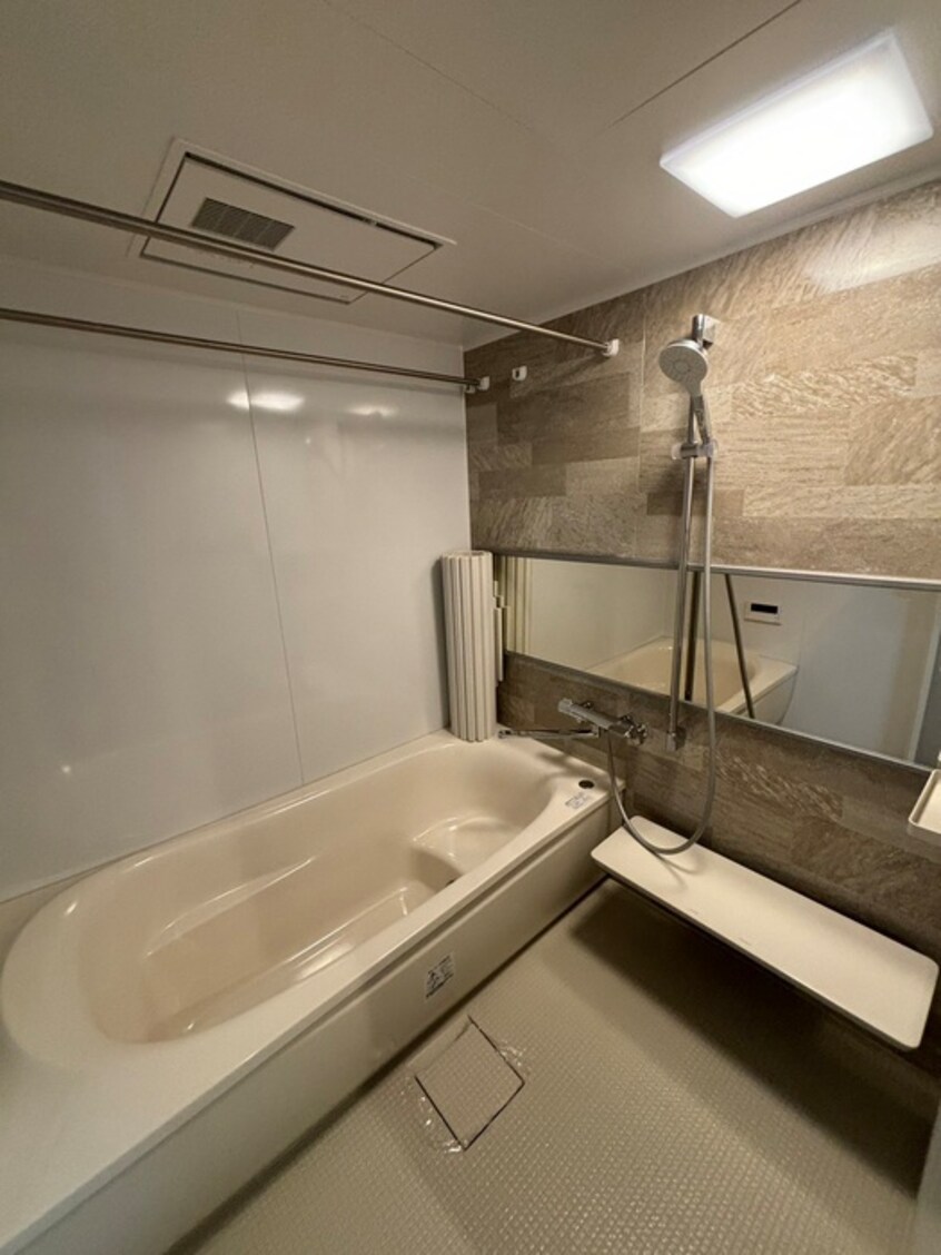 バス／シャワールーム等 AXIS-WILL 323. 裏参道