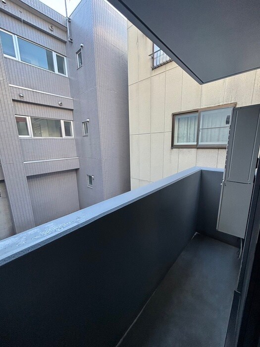 ベランダ・バルコニー AXIS-WILL 323. 裏参道