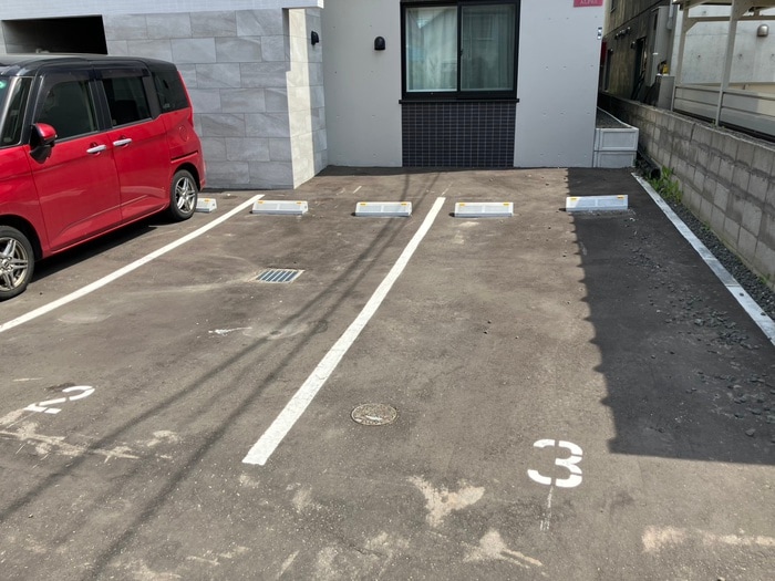 駐車場 kopen court月寒