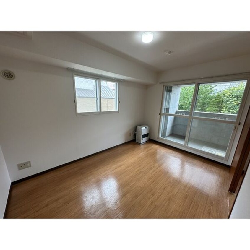 居室 メヌエット南8条