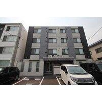 White spanker南郷7丁目