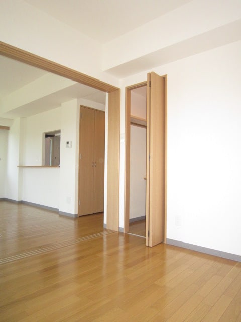 居室 第１０旭レジデンス