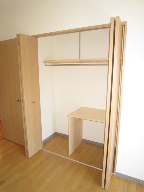 収納 第１０旭レジデンス