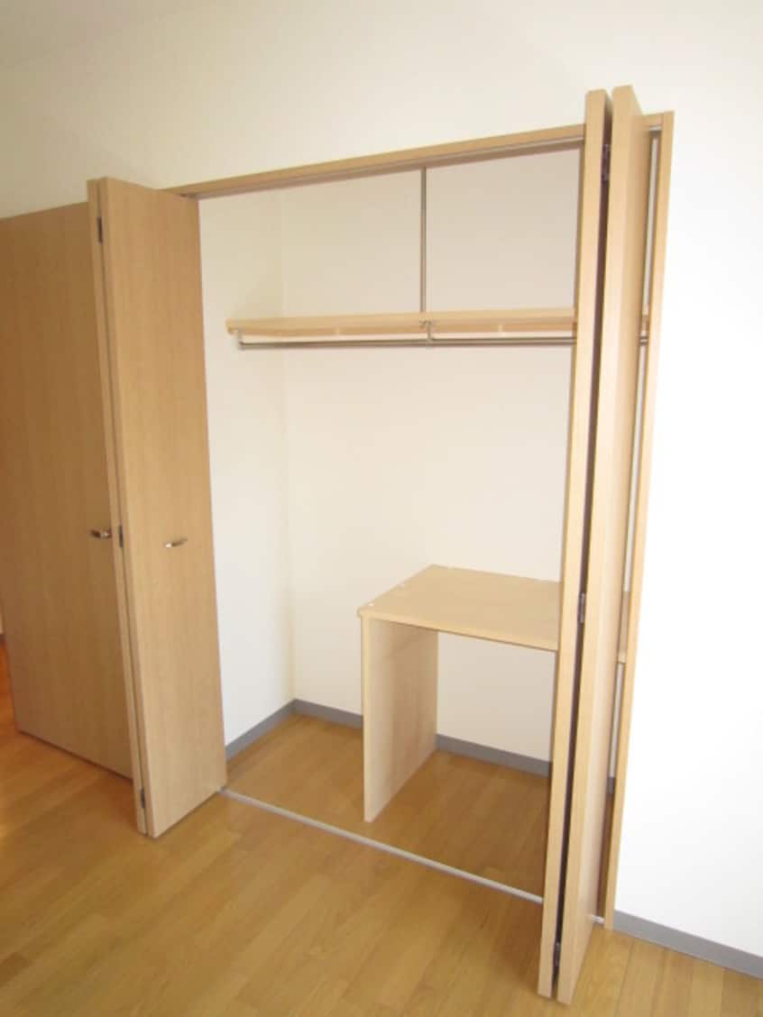 収納 第１０旭レジデンス