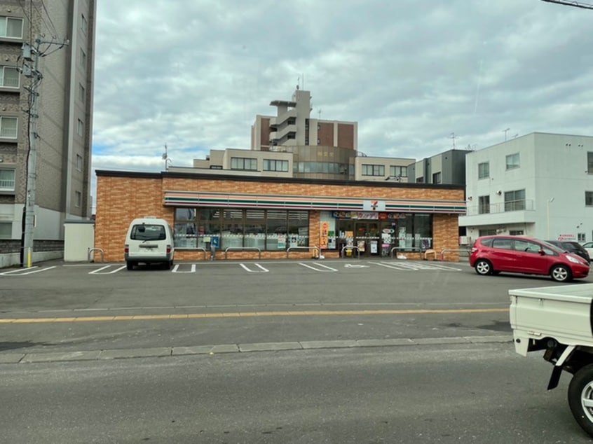 セブンイレブン(コンビニ)まで360m ソシムⅠ