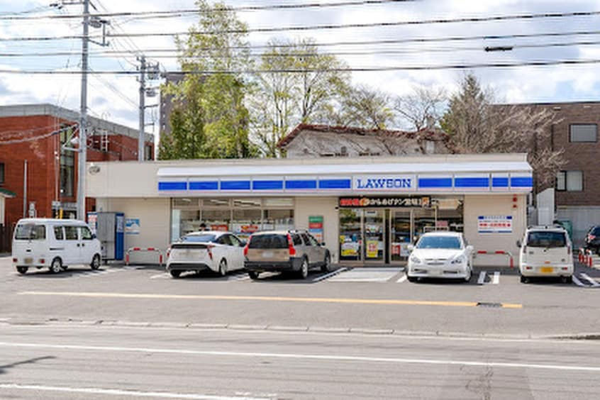 ローソン 札幌南17条西店(コンビニ)まで91m COMSAP南17条