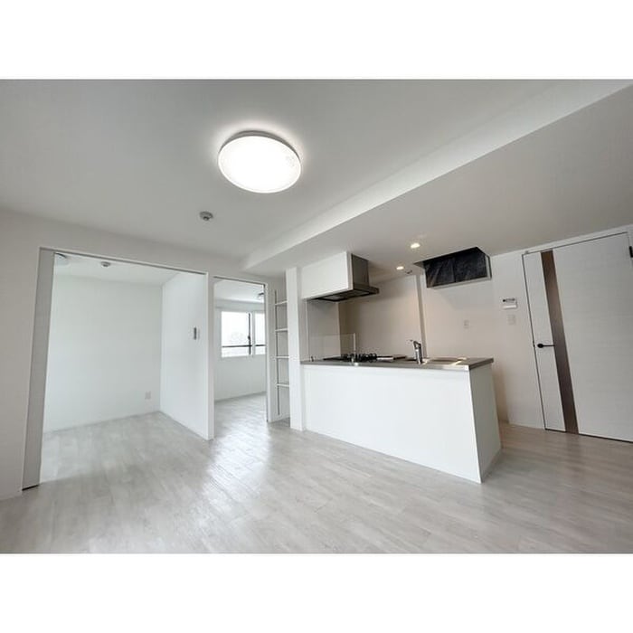 居室 LiveCasa白石