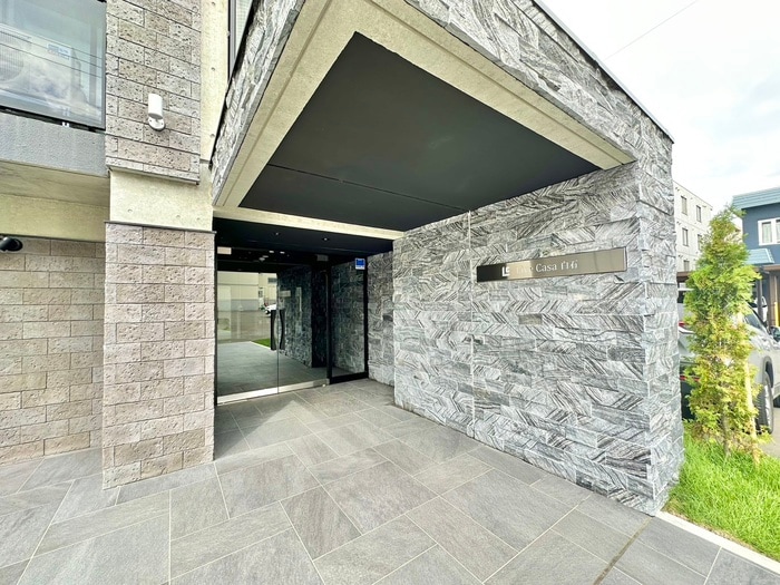 エントランス部分 LiveCasa白石