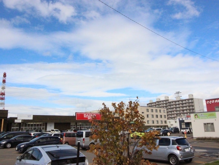 ダイソー(100均)まで1600m アスク・パレス