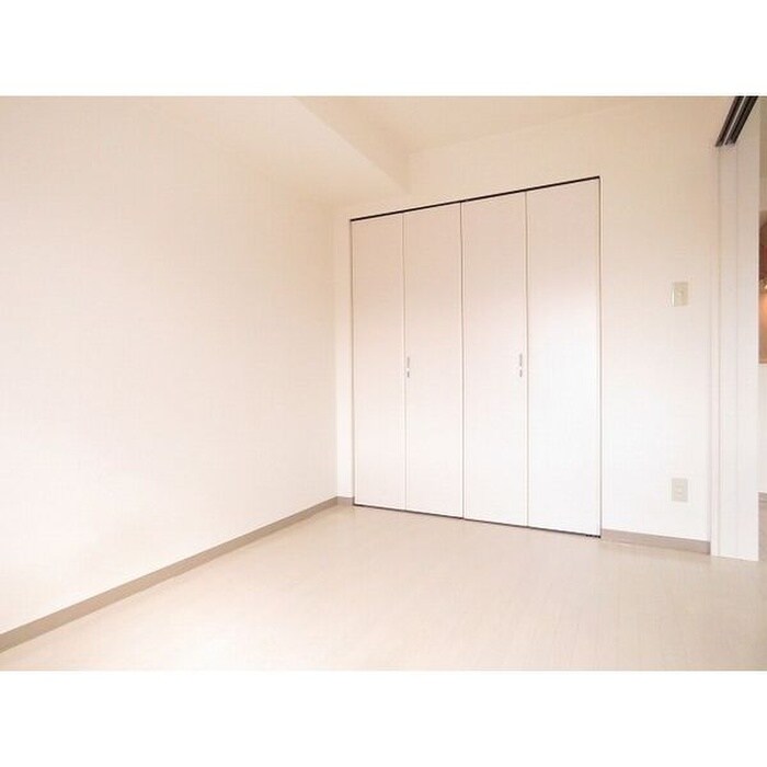 居室 ＮＯＶＡ２４軒