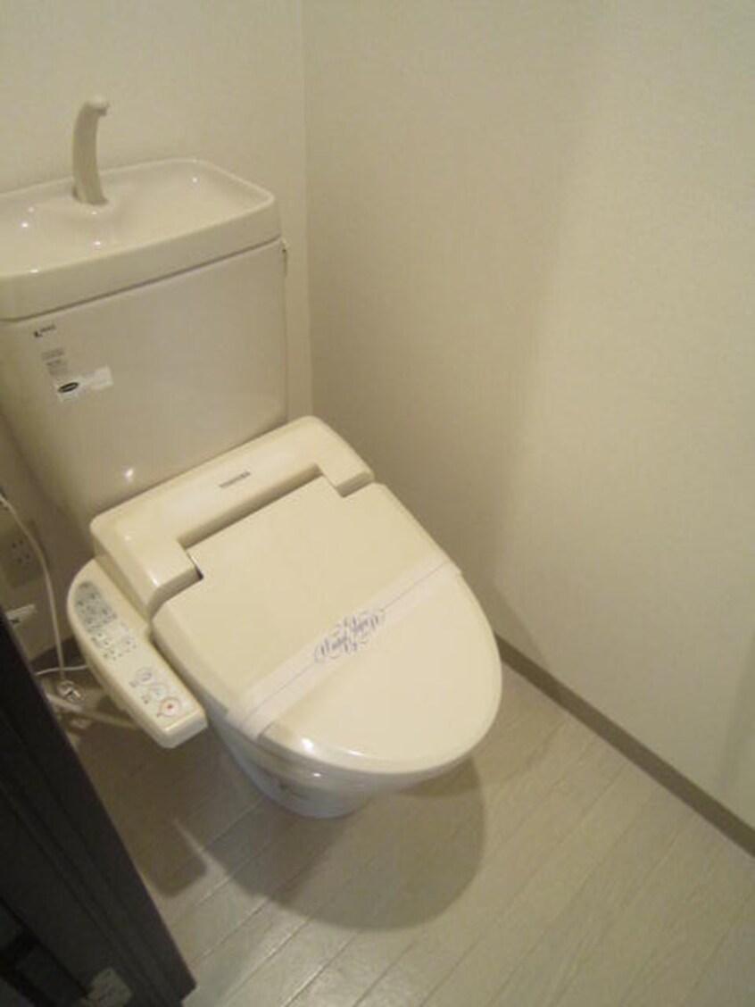 トイレ ＮＯＶＡ２４軒