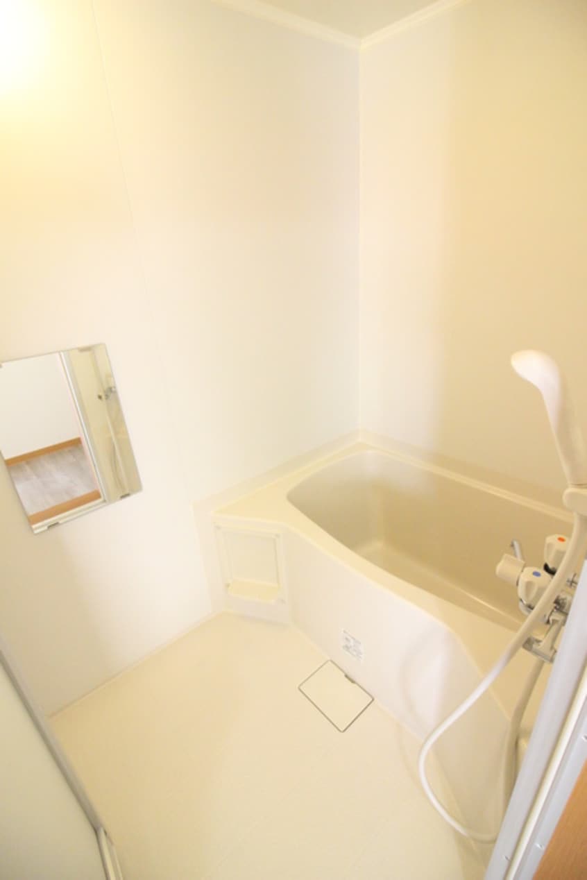 バス／シャワールーム等 ニューハイツF