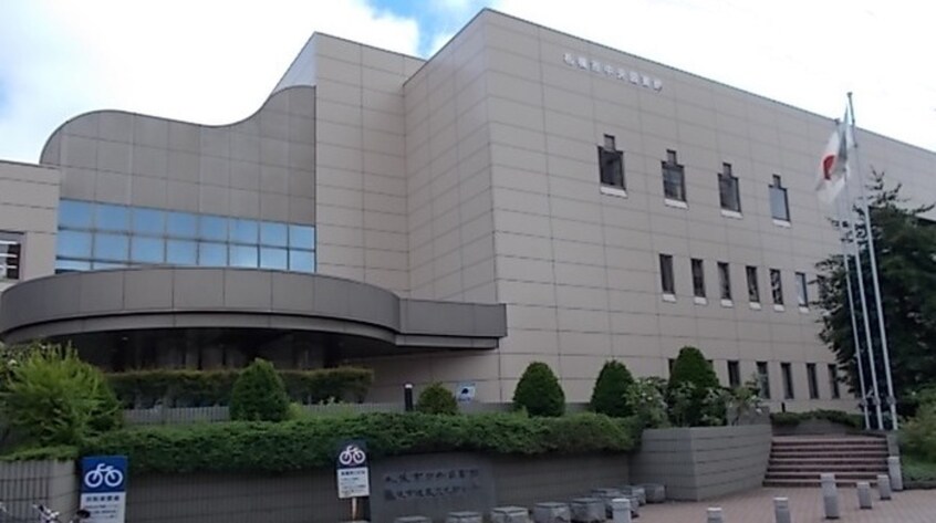 札幌市中央図書館(図書館)まで795m カレラ山鼻