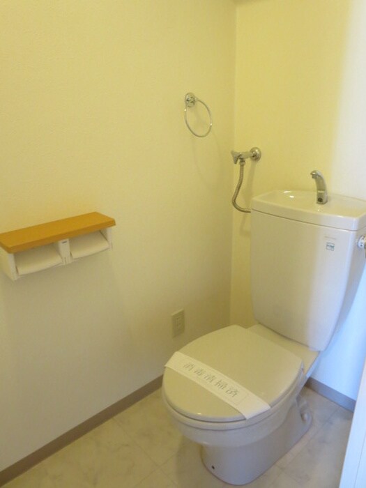 トイレ セントポ－リアカル－ア