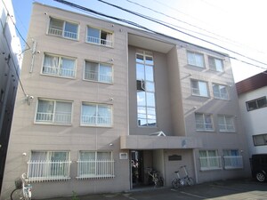 メゾン・ド・ラフィアン