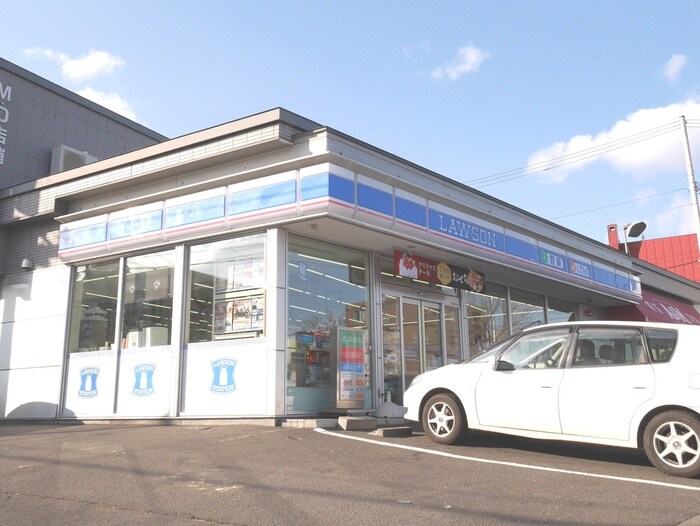 ローソン宮の森1条店(コンビニ)まで190m DIOGRACIA MIYANOMORI