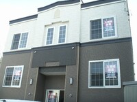 ルミエールピースアベニュー