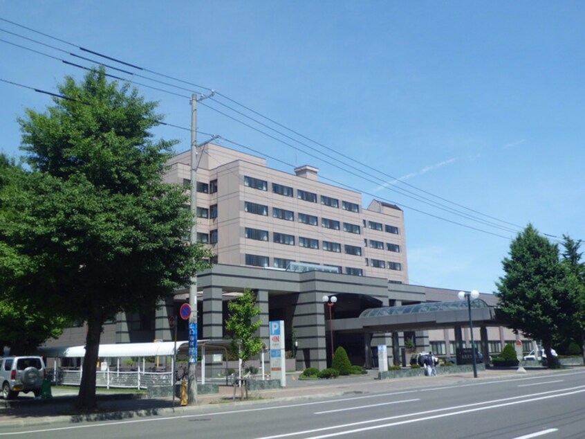 札幌厚生病院(病院)まで220m ハイツしらかば