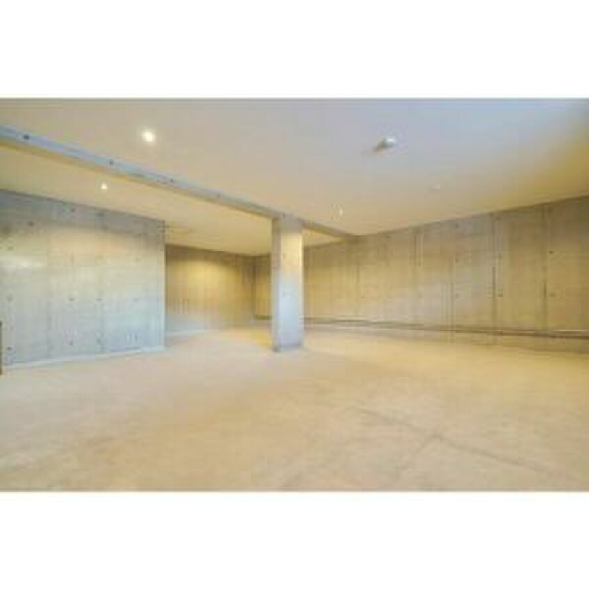 駐車場 BARNEYS fortunato