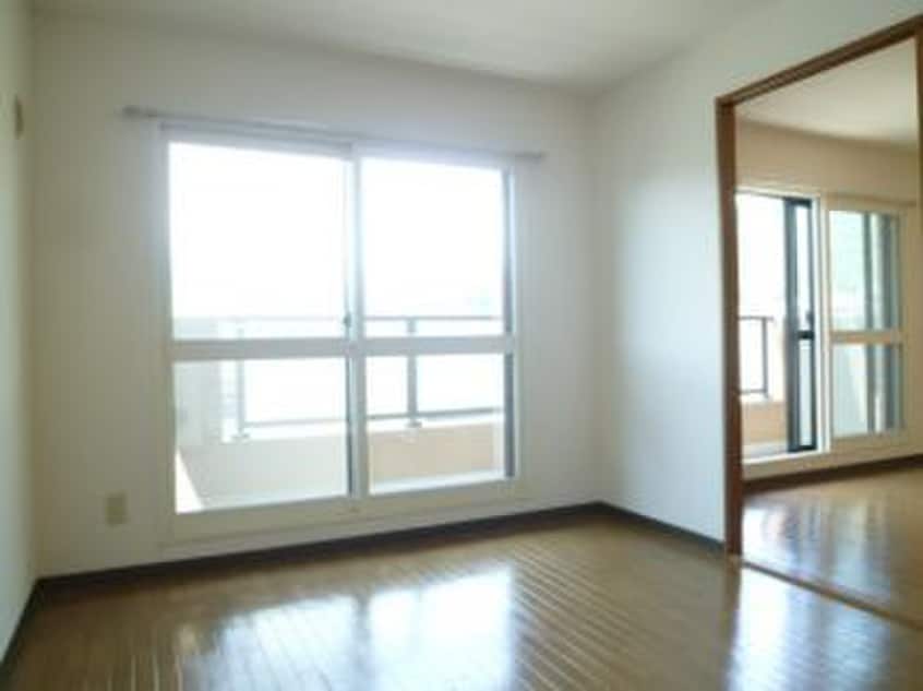 居室 カサグランデ西野