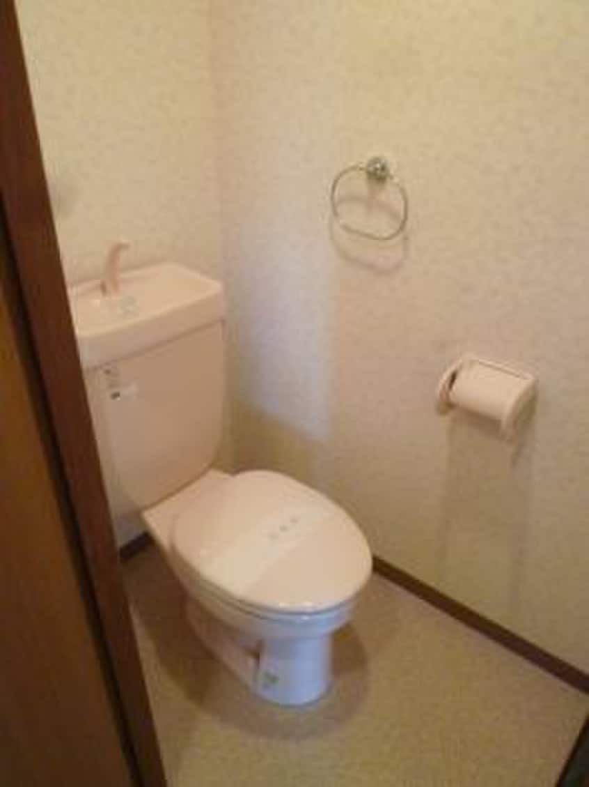 トイレ カサグランデ西野