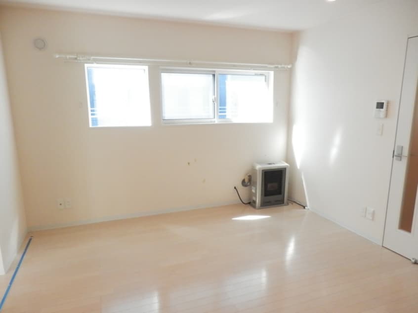 居室 エミネンス南郷１４