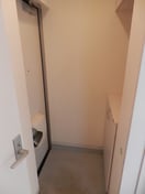 玄関 エミネンス南郷１４