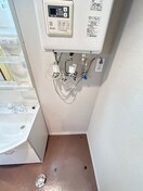 洗濯機置場 ロ－ズウッドナカノシマ