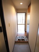 玄関 Crane　Court