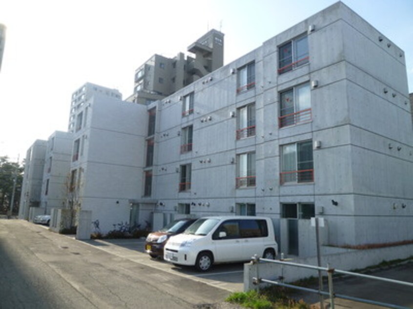 外観写真 ＭＯＤＵＬＯＲ南円山