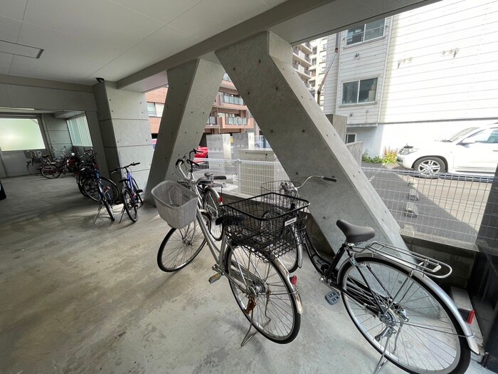 駐輪場 ノヴァ裏参道