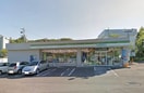 ファミリーマート(コンビニ)まで520m 105松井ビル