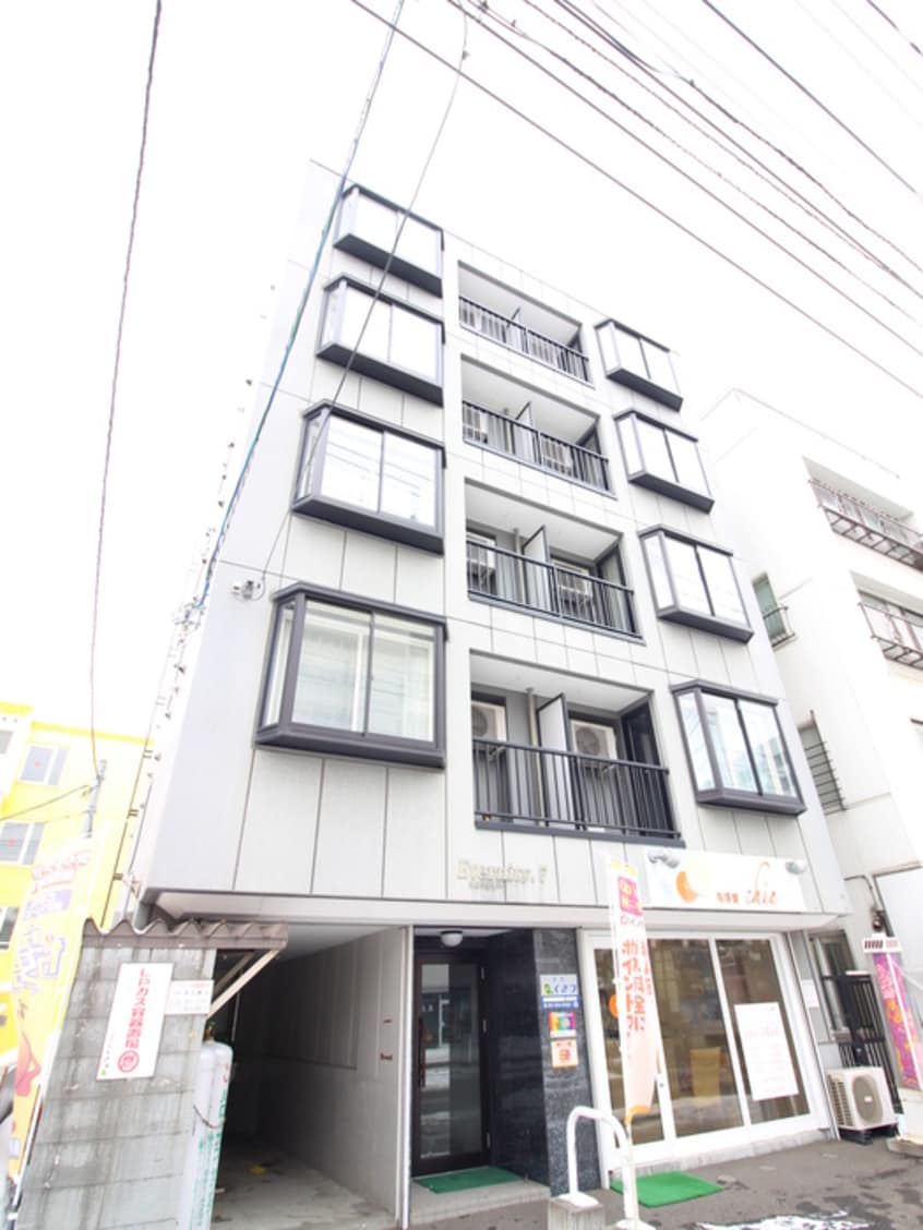 外観写真 エタニティ７