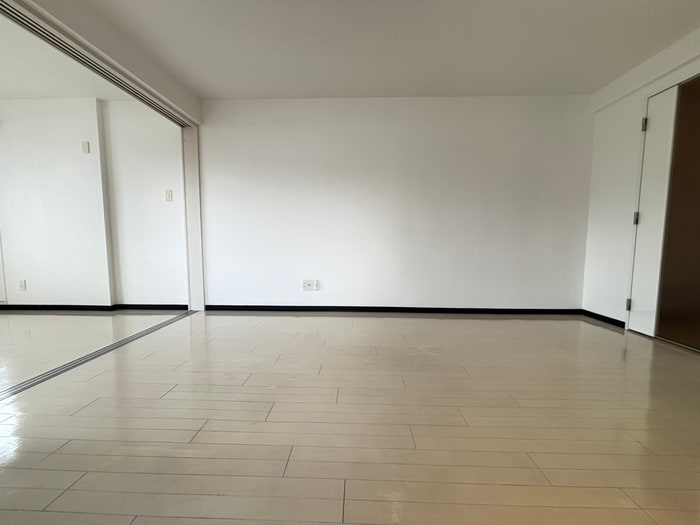 居室 Ｉ　ＸＩＩＩ　表参道