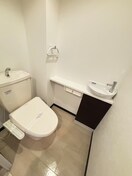 トイレ Ｉ　ＸＩＩＩ　表参道