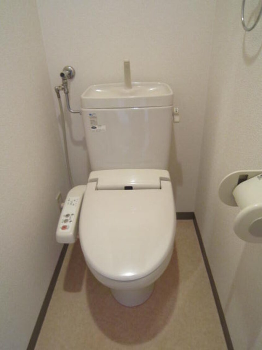 トイレ ルピナス３条館