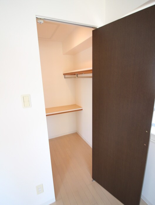 収納 メゾン・ド・ヴィレ桑園