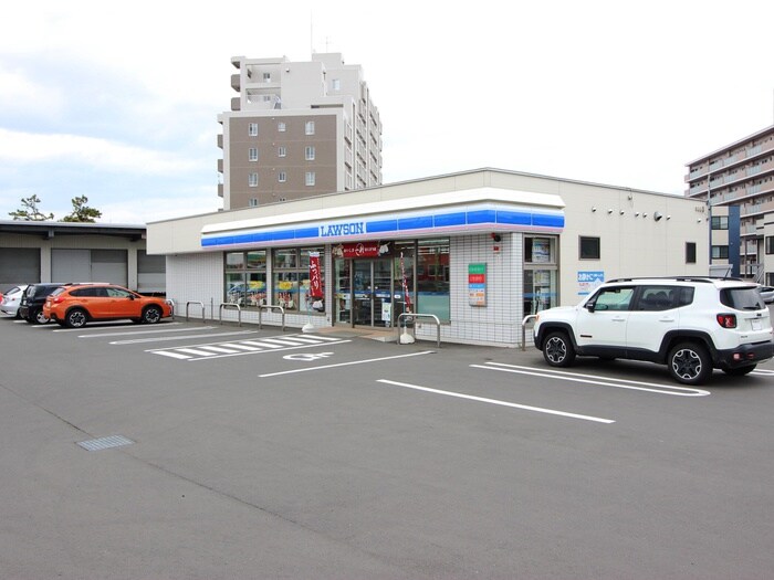 発寒6条4丁目6-5 ローソン札幌発寒6条4丁目店(コンビニ)まで750m ｱｳﾞｪﾆｭｰ１