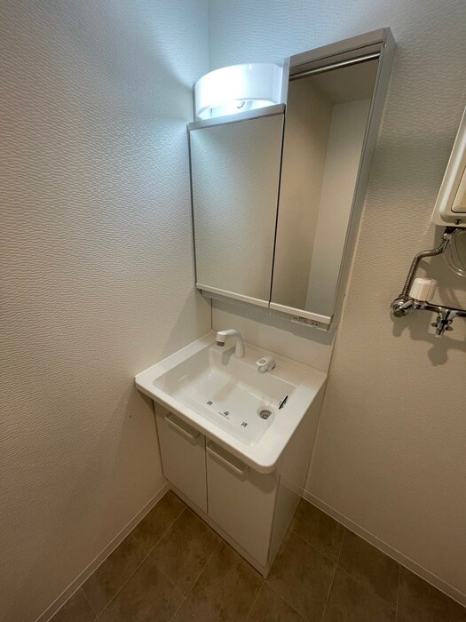 洗面 Halenix札幌医大前