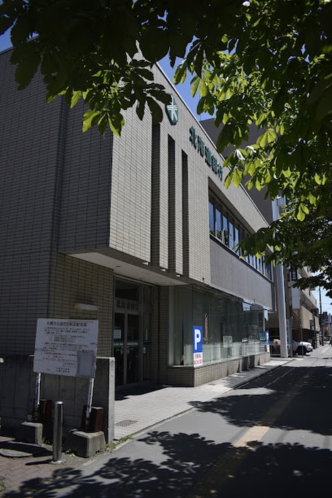 北海道銀行(銀行)まで140m Calore栄町