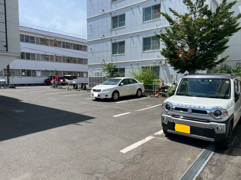 駐車場 北川ビル