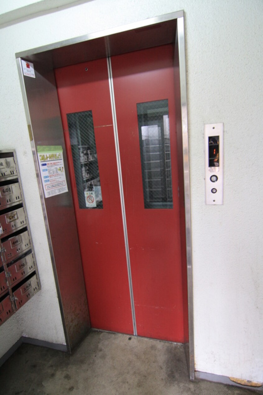 建物設備 メゾン南７条ビル