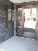 エントランス部分 ル－ブル５条館