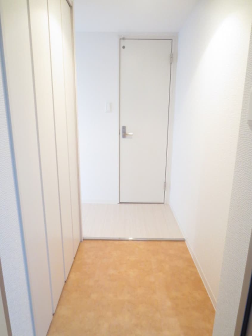 玄関 Seventh　Court　Motomachi
