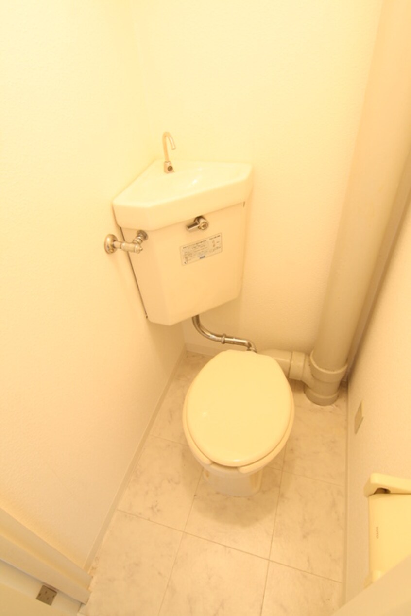 トイレ メゾン中島