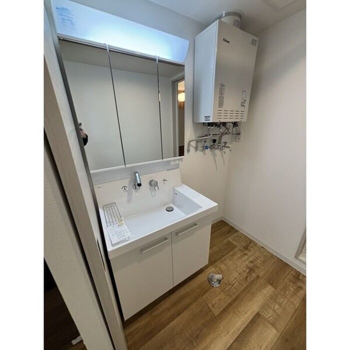 洗面 JANUS residences月寒中央