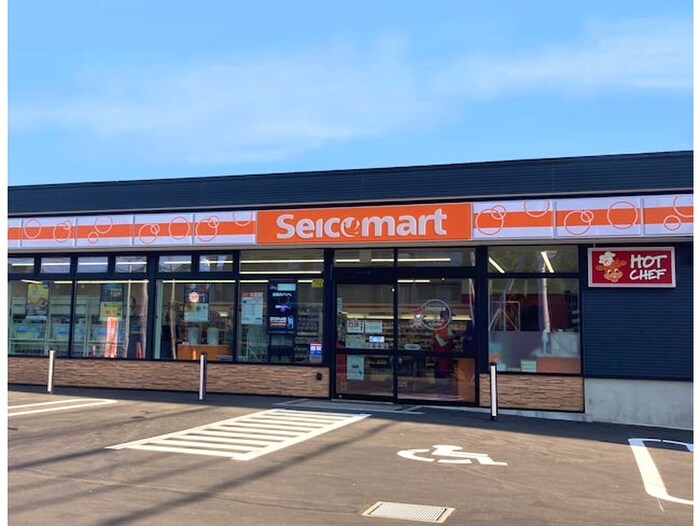 セイコーマート(コンビニ)まで120m JANUS residences月寒中央