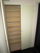 靴箱 キャピタル神宮