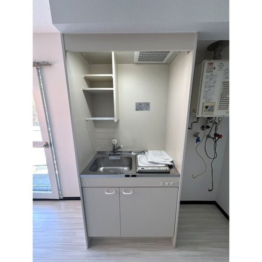 キッチン ﾄﾞﾐﾆｵﾝ琴似