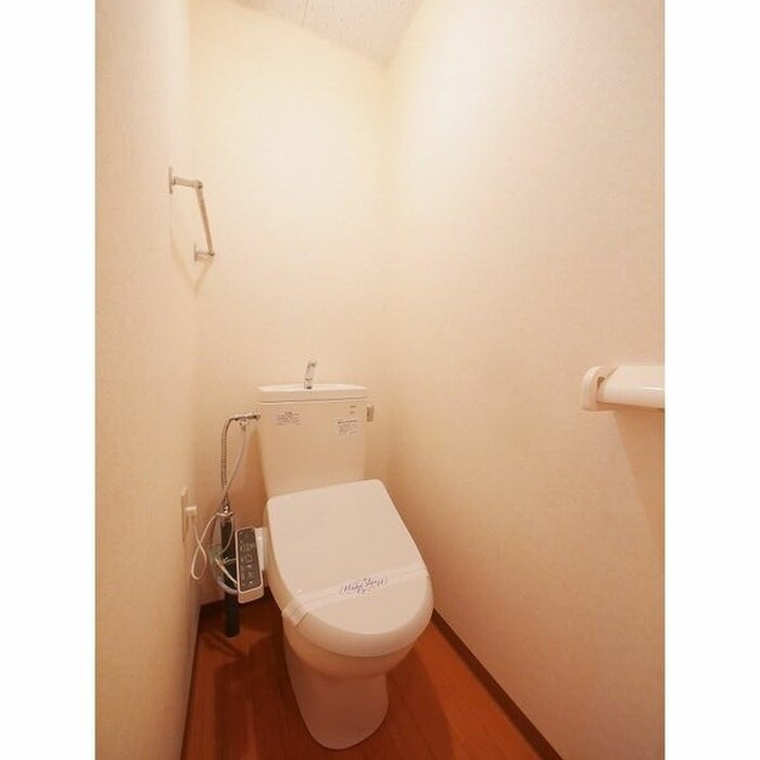 トイレ Ｒｏｙａｌ　ｃｏｕｒｔ　ＳＳＴ